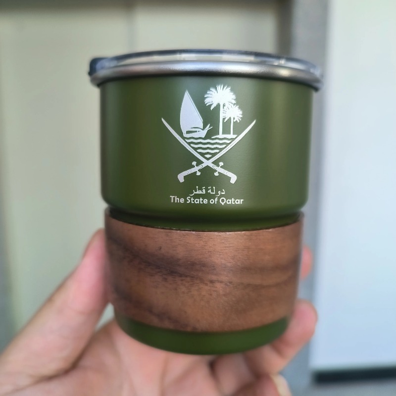 1 pcs The State of Qatar Logo  - Coffee Tea Name recensione e prezzo